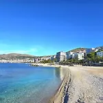 Two Bedroom With Sea View 021 Appartement *