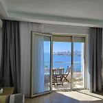 Two Bedroom With Sea View 021 Appartement Sarandë